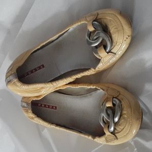 Prada Ballet Flat Yellow  Patent Leather Driving Shoe sz 36